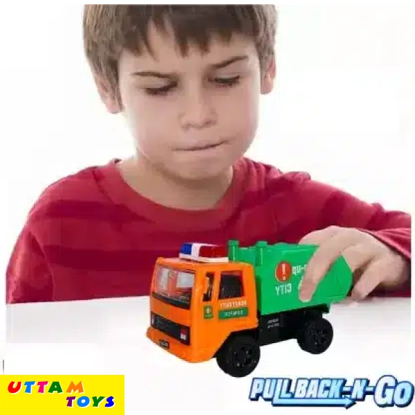 Shinsei Plastic Clean-up Toy Truck